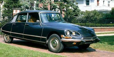 1955 1975 Citroen DS.jpg