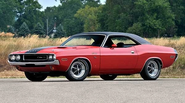 1970 1974 Dodge Challenger RT 1.jpg