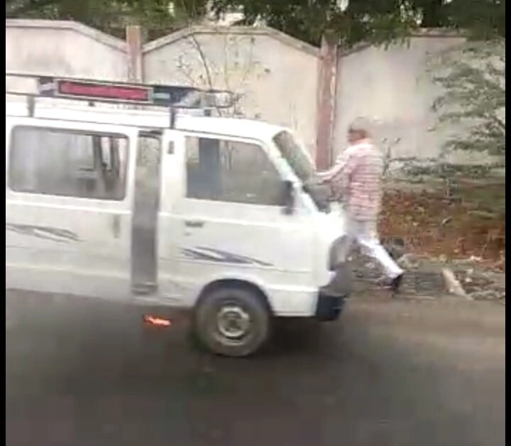 a-fire-in-the-school-van-near-morbi-defending-all-the-children