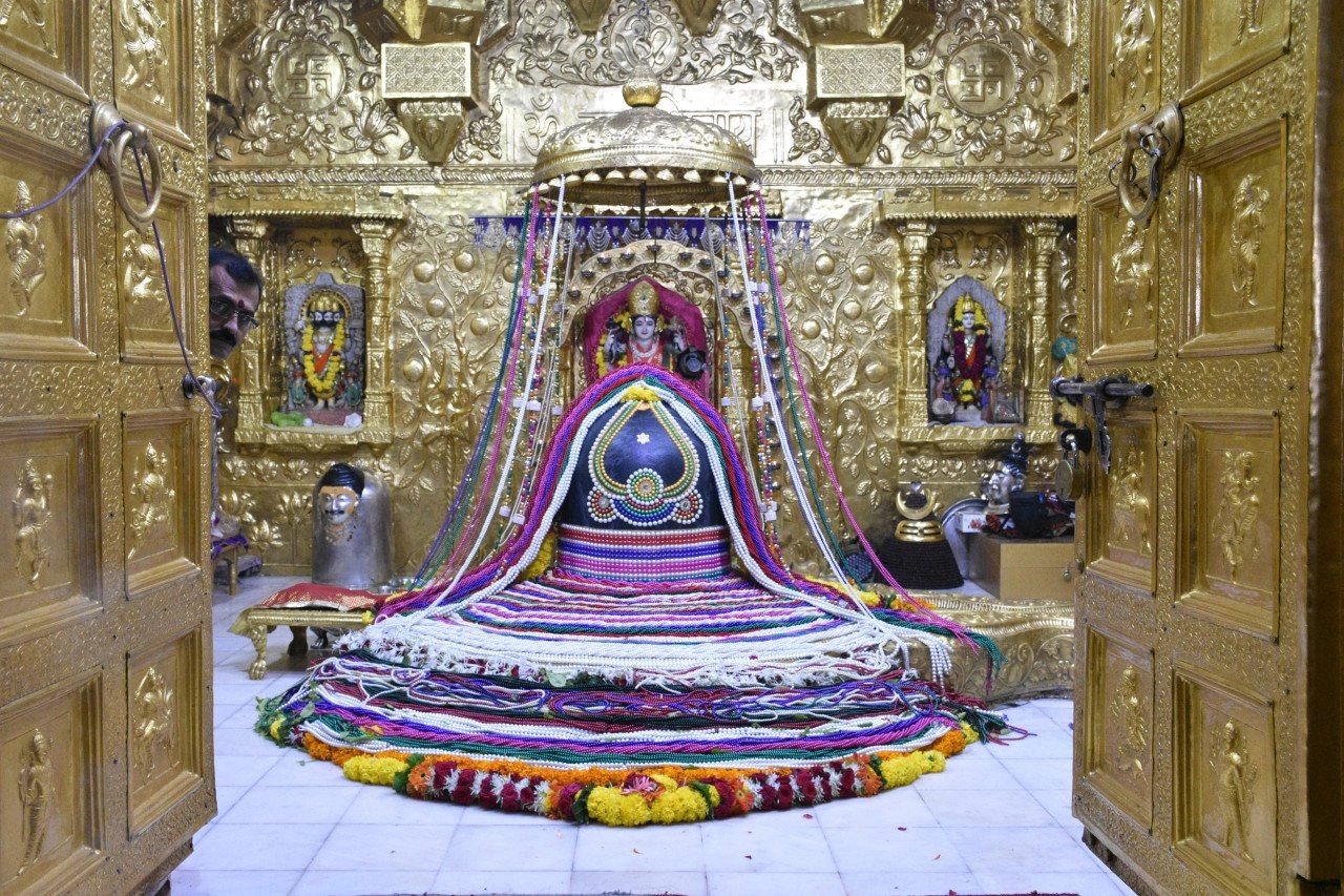 somnath-mahadev-made-a-hundred-million-pearls