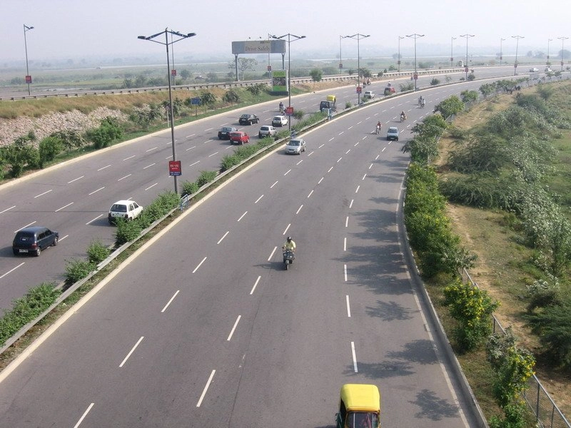 delhi noida direct flyway 2