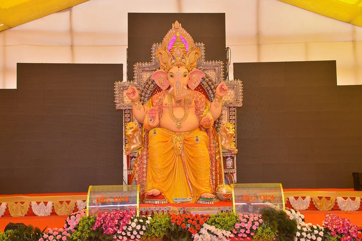 Blood-Donation-Camp-Today-At-Sarveshwar-Chowk-Ganpati-Festival