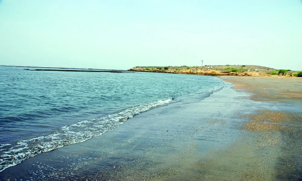 Junagadh Sarkheswar Beach 001.Jpg