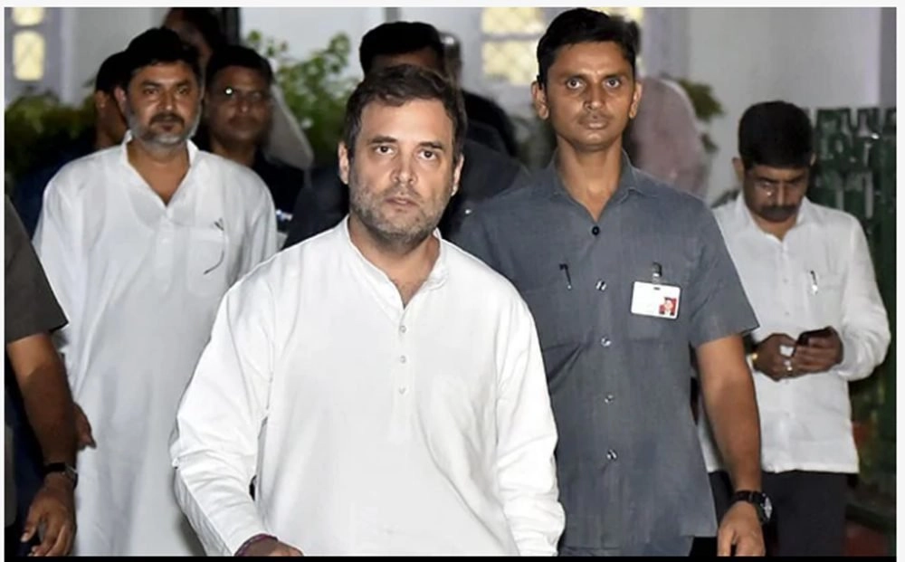 rahul-attends-surat-fast-track-court-in-defamation-case-refusal-to-confess-crime