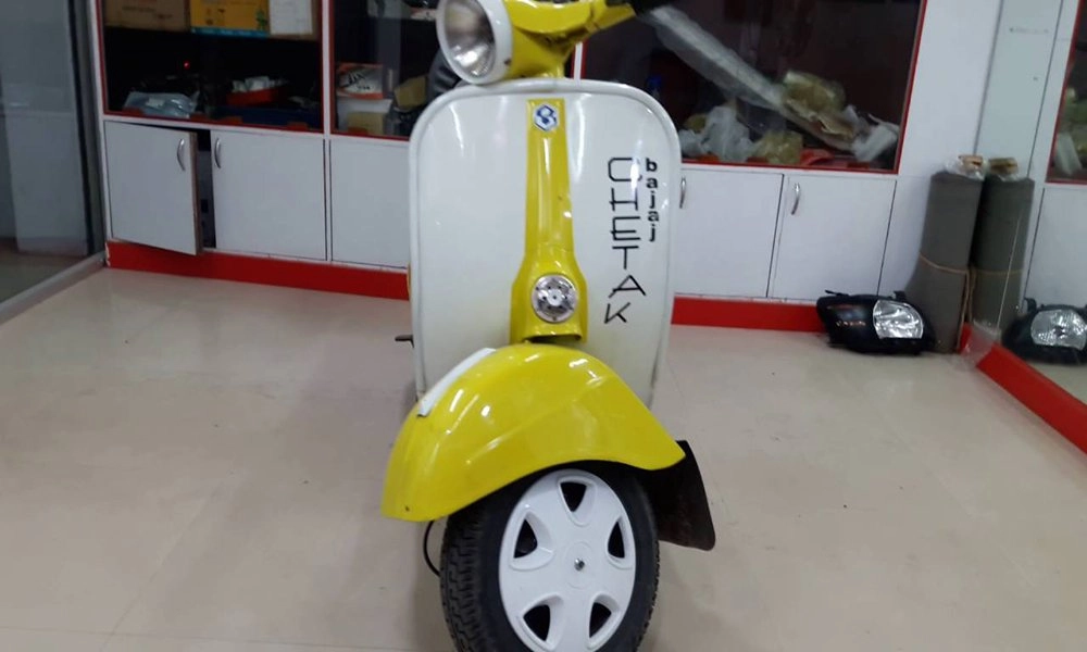 Bajaj Chetak In New Avatar Set To Run On Streets All Over Again