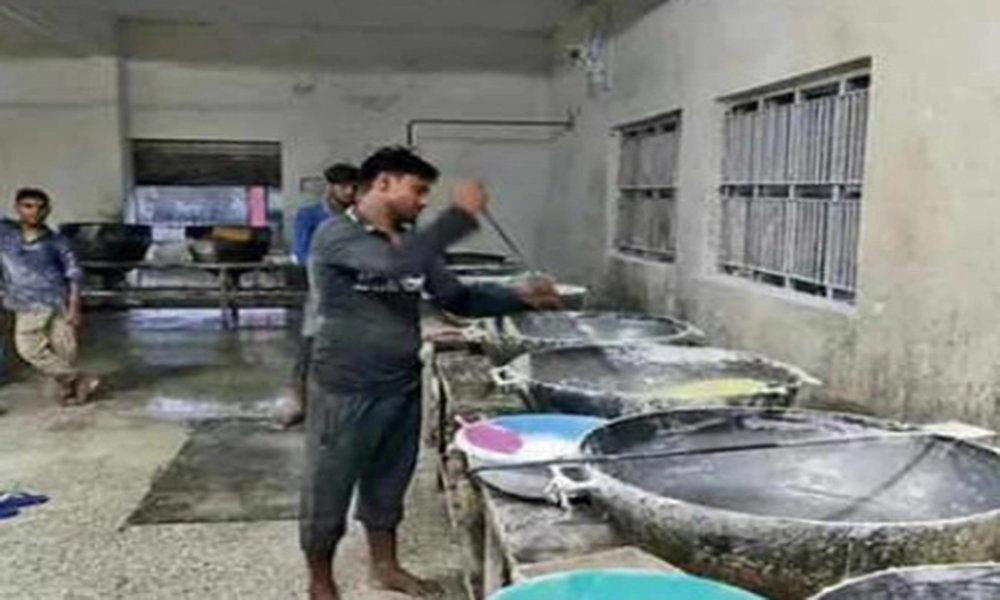 Gujarat FDCA notice to 45 powdered barfi