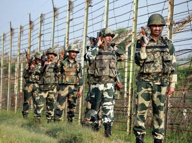 bsf patrolling in rs pura e3e8e3f8 97a4 11e6 98f6 96638e85be2b