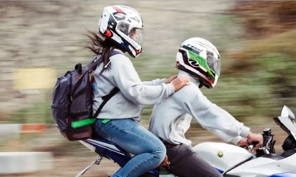 Helmet.jpg