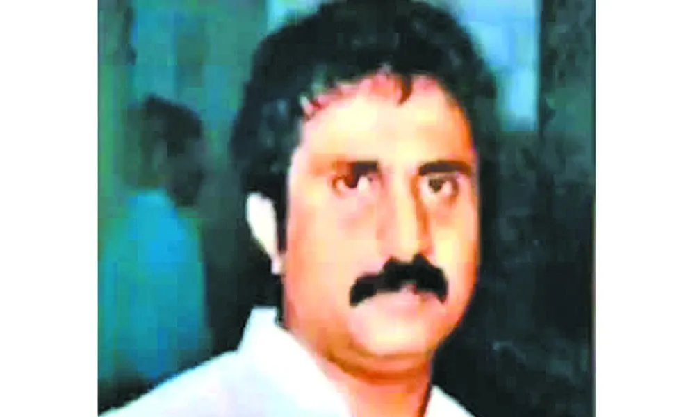 Iqbal Mirchis Sons Running His Smuggling Drugs Biz Ed
