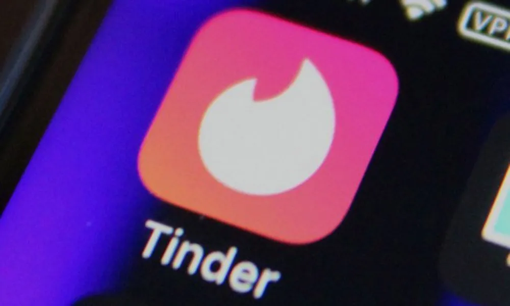 Tinder.jpg