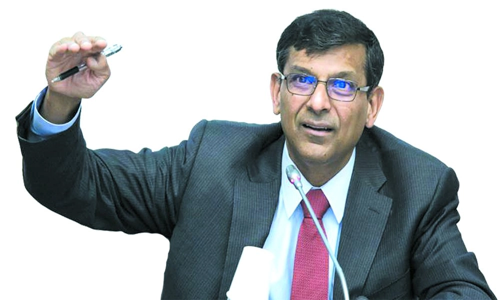 Raghuram Rajan urges govt to invite