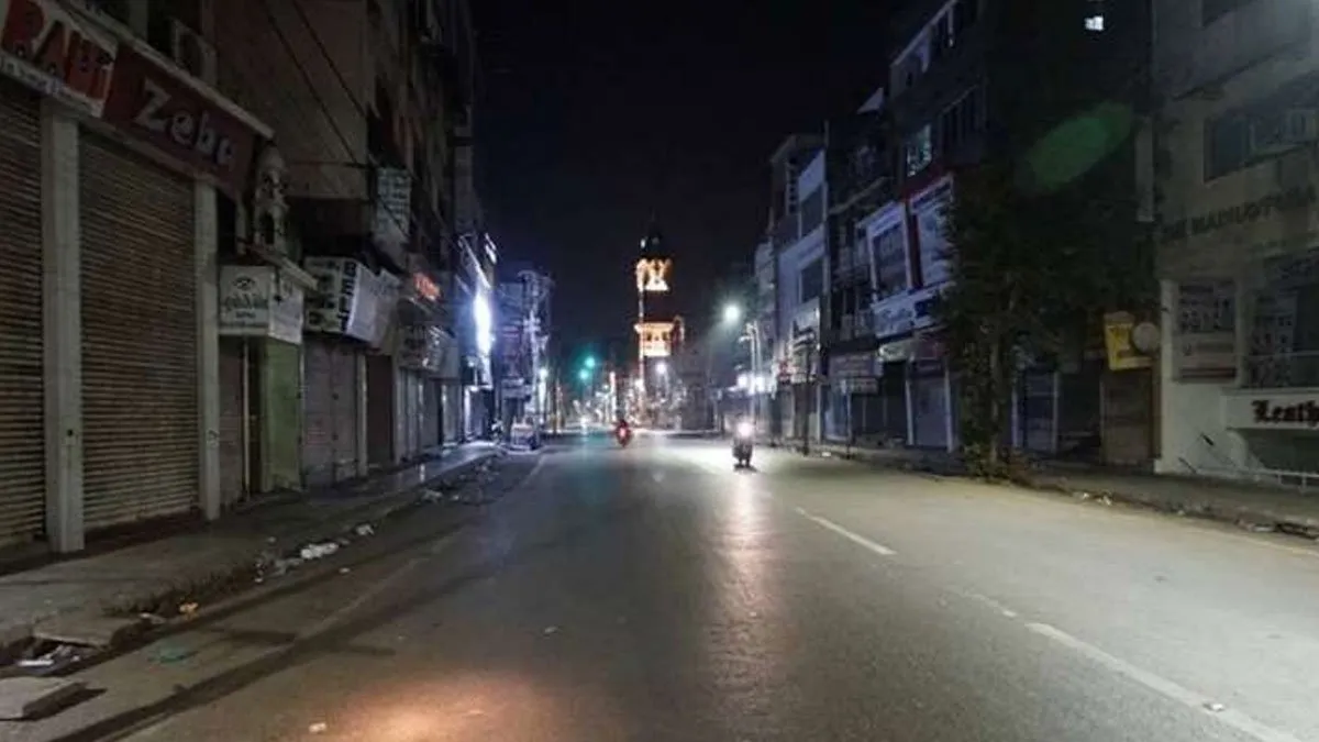 Night Curfew 01.Jpg