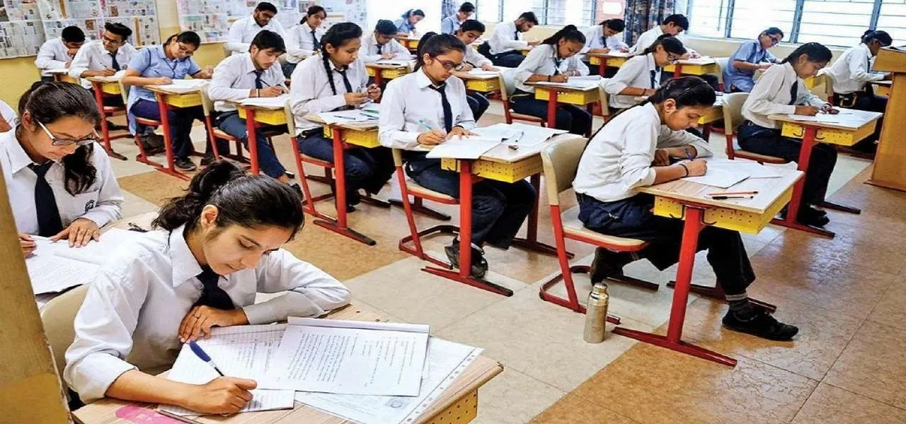 957508 Schools Reopening In Gujarat