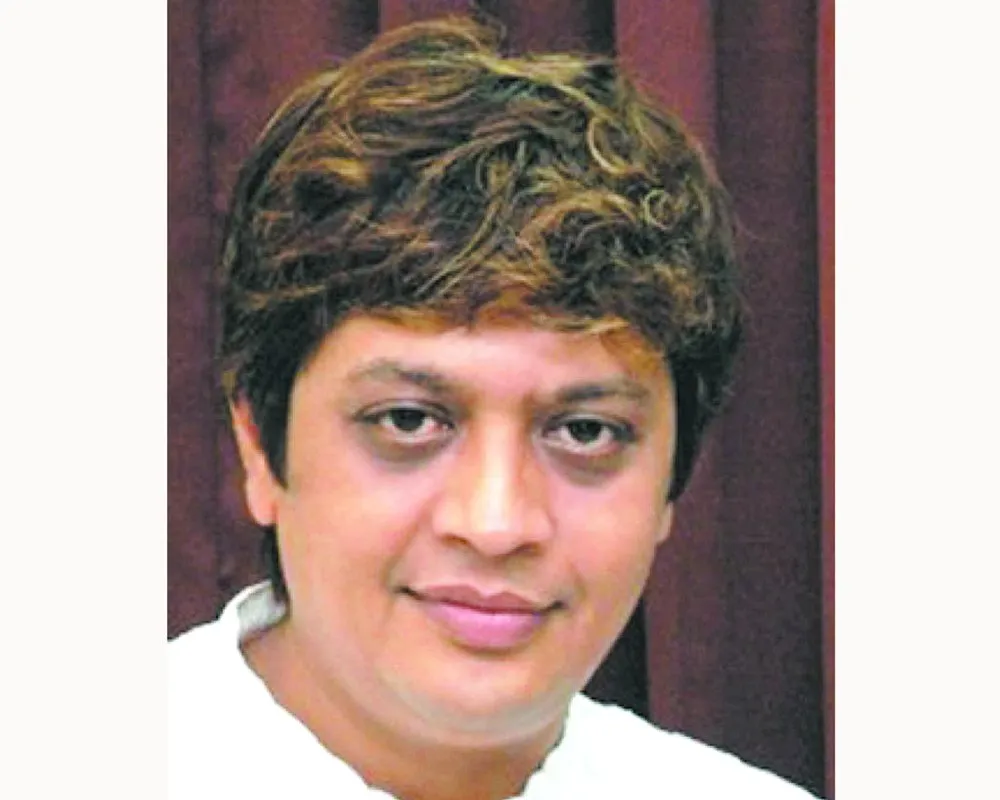 Mihir Bhutac