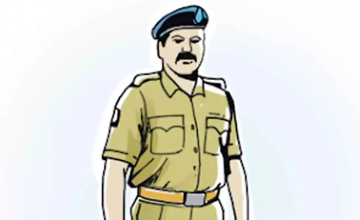 Police E1617875899735