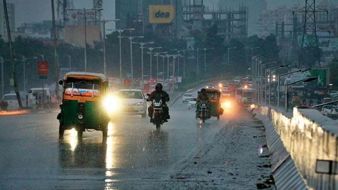 599458 Rain Ahmedabad 080817.Jpg