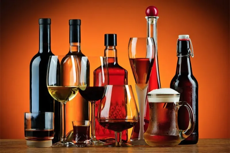 7 Things Drinking Alcohol Does To Your Body