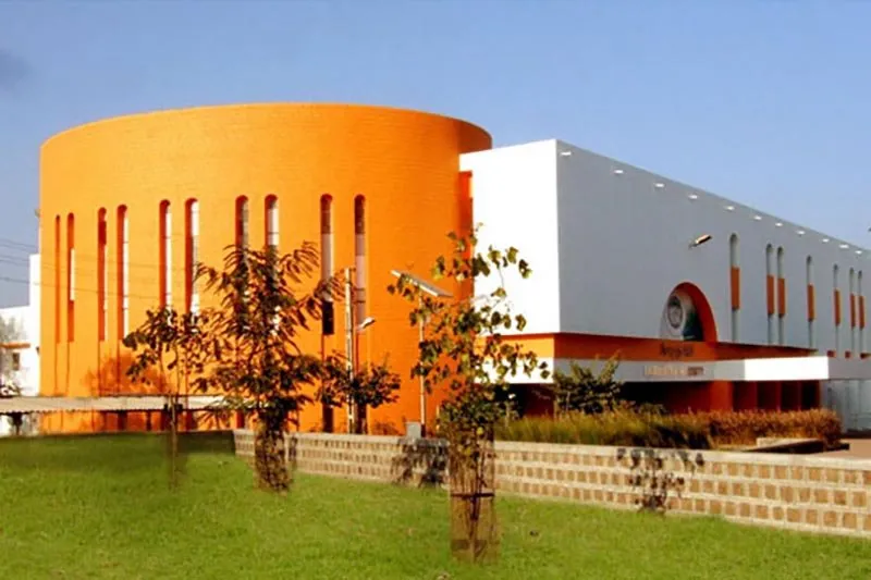Saurashtra Univercity 2.Jpg