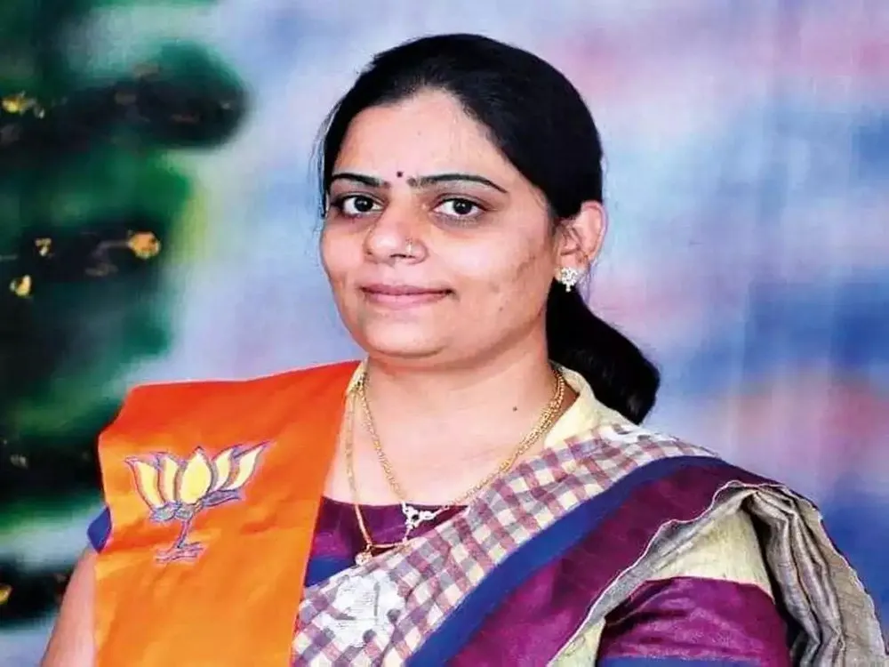 Nimishaben Suthar.jpg