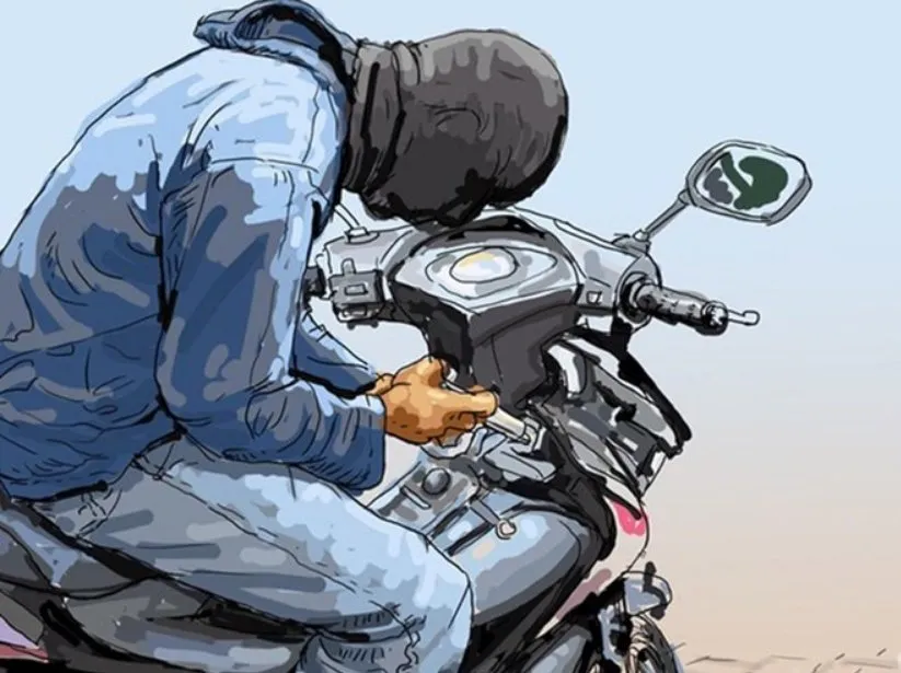 Bike Chori 1.Jpg