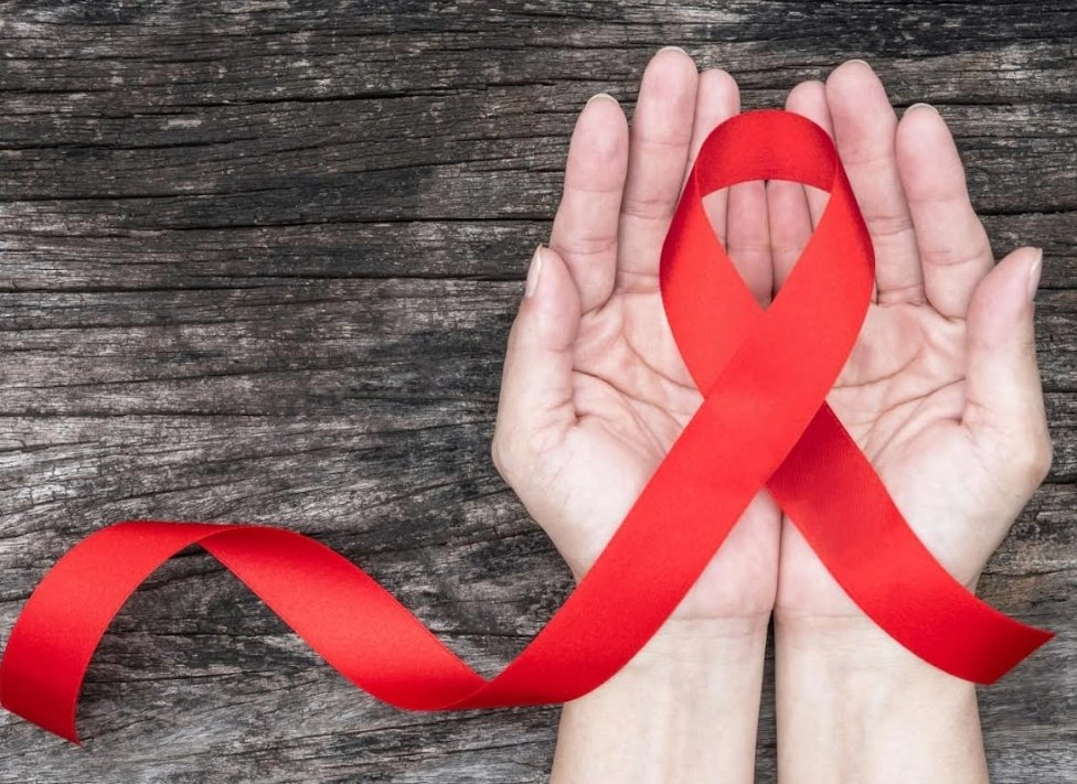 hiv red ribbon.jpg