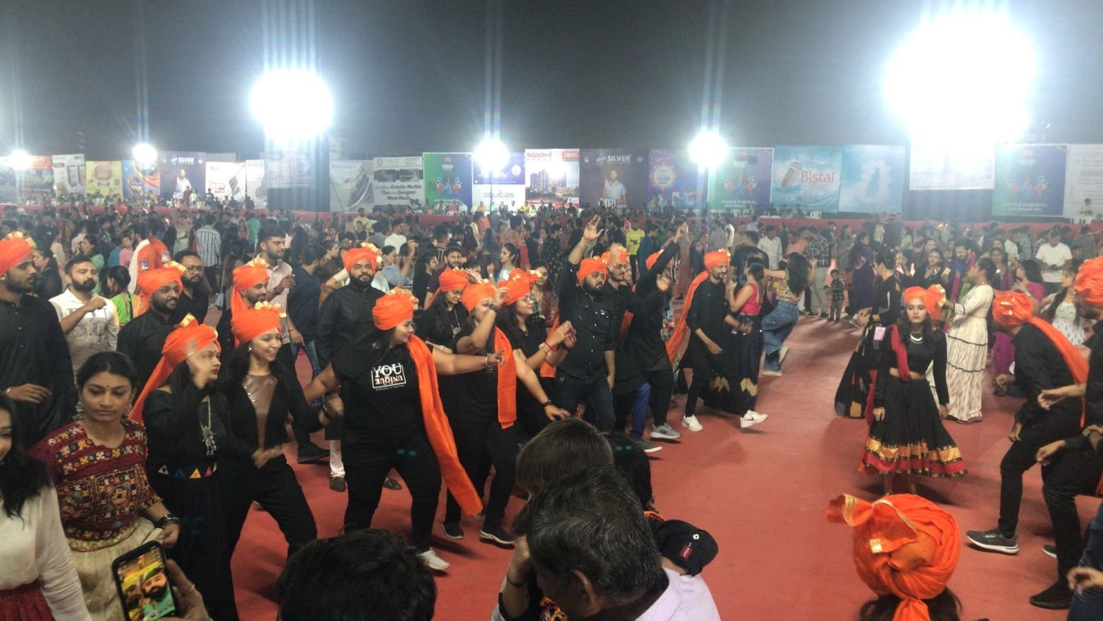 In the seventh Norte Abtak Surbhi Rasotsav jammed the sportsmen's colors