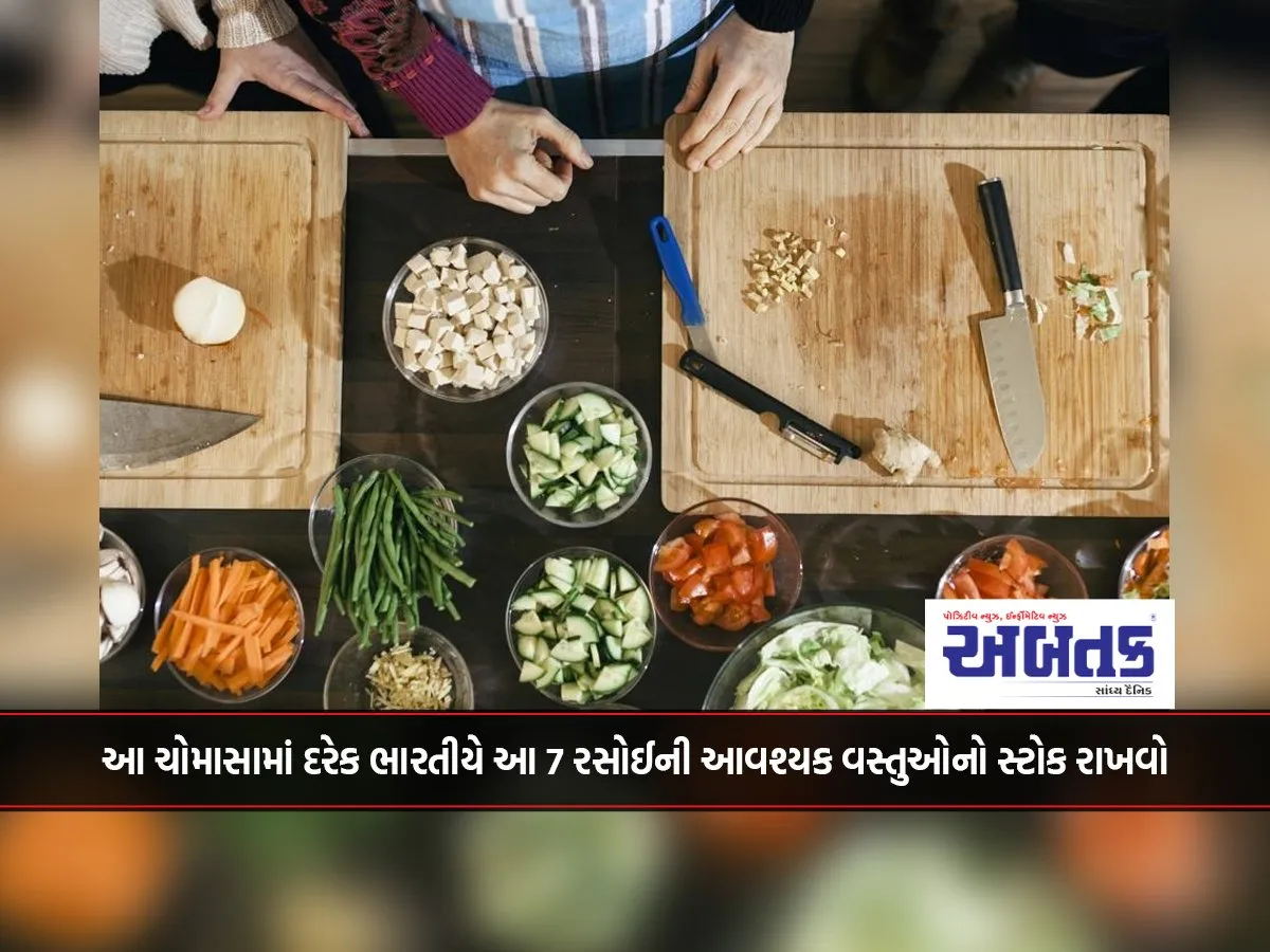 Every Indian Should Stock Up On These 7 Cooking Essentials This Monsoon